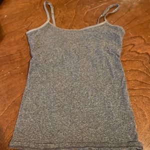 grey tank top